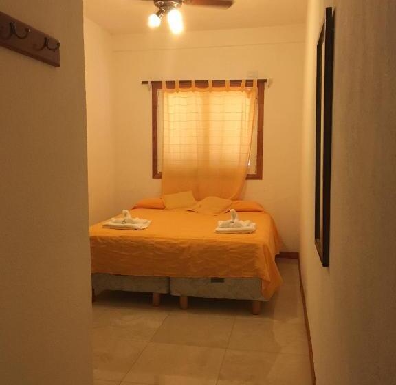 스탠다드 룸, Maracas