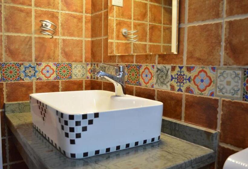 Familienzimmer, 觅你客栈