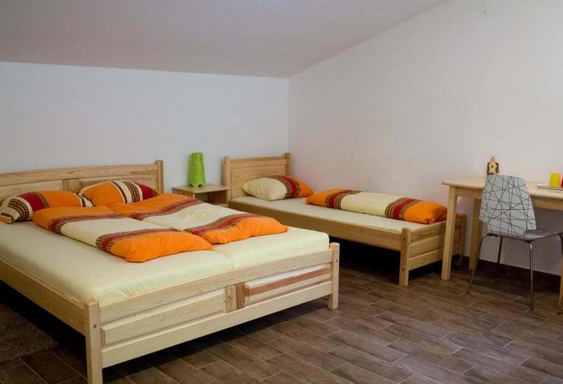 4인용 스탠다드 룸, Chata Alpina čertov