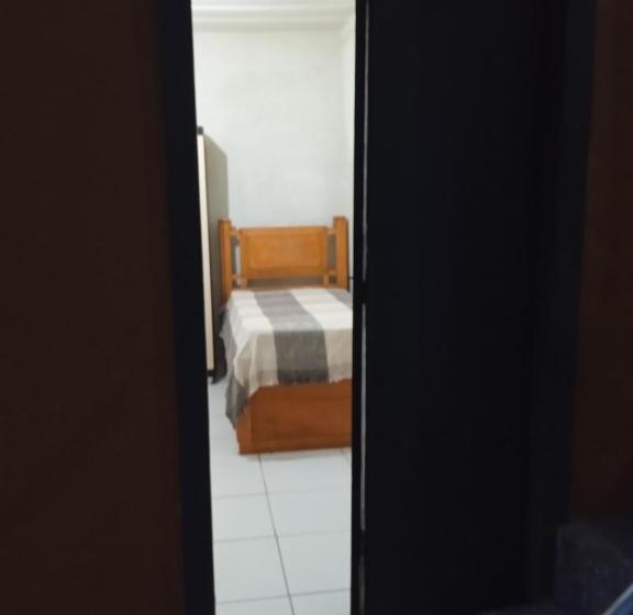 اتاق استاندارد یک نفره, Cortiço Da Lapa