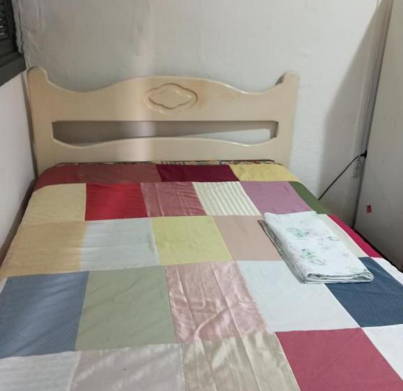 اتاق خانوادگی, Cortiço Da Lapa