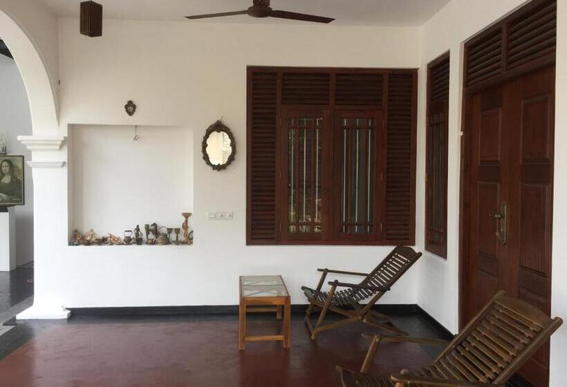 标准间带露台, Dew Drop Villa