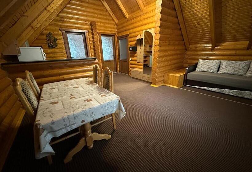 Дом 4 Спальни, Guest House Sofia