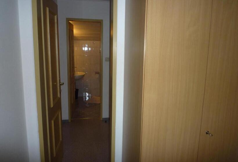 דירה בת חדר שינה 1 עם מרפסת, Haus Höller