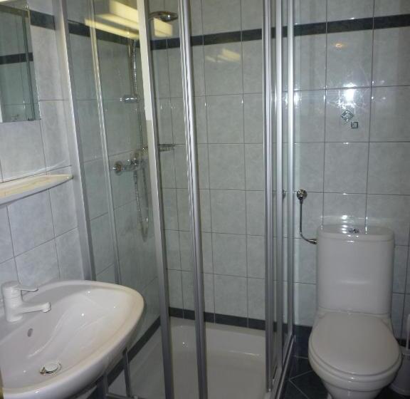 דירת חדר אקונומי, Haus Höller