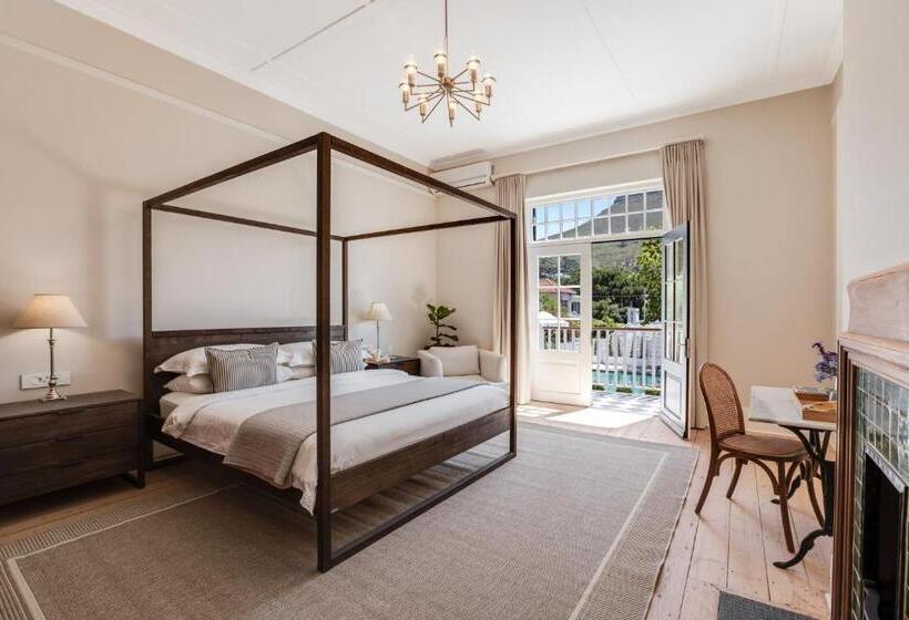 オーシャンビューデラックスルームバルコニー付き, One Kensington Boutique