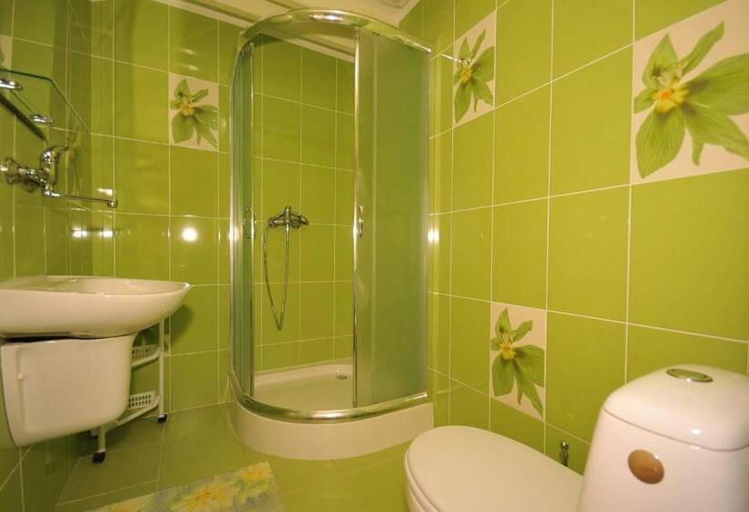 标准三人间, Penzión Horec Iii