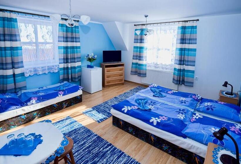 标准三人间, Penzión Horec Iii