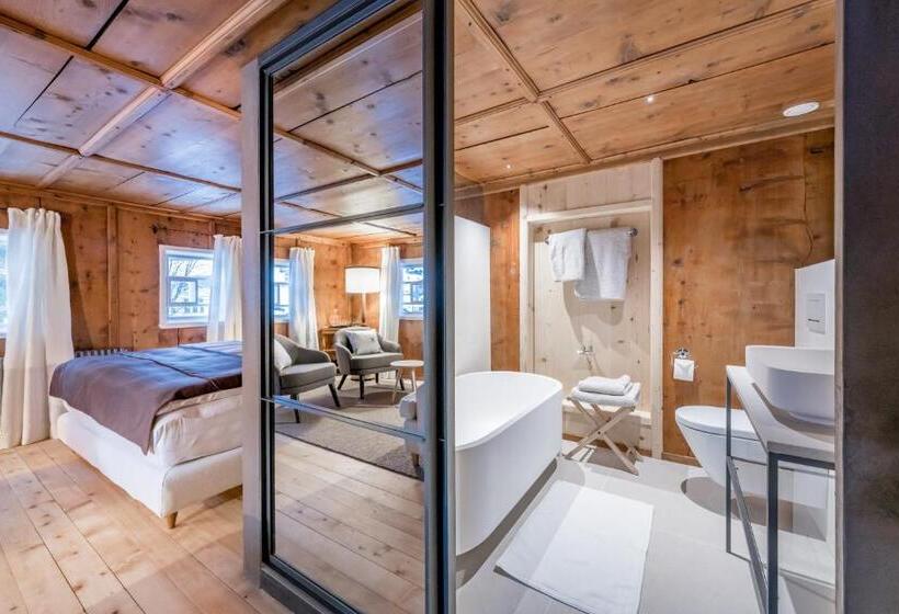 סוויטת ג'וניור נוף הרים, Sandbur Das Walserhaus