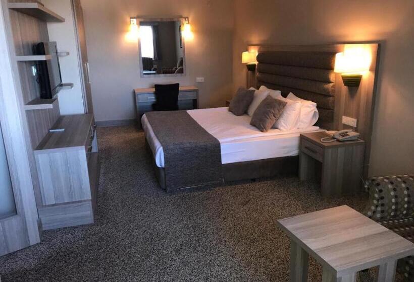 Семейный Номер Совместный Санузел, Grand Yazici Ski Hotel & Spa