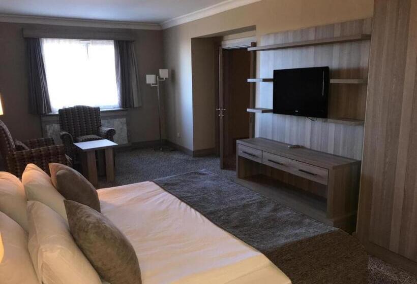 Семейный Номер Совместный Санузел, Grand Yazici Ski Hotel & Spa