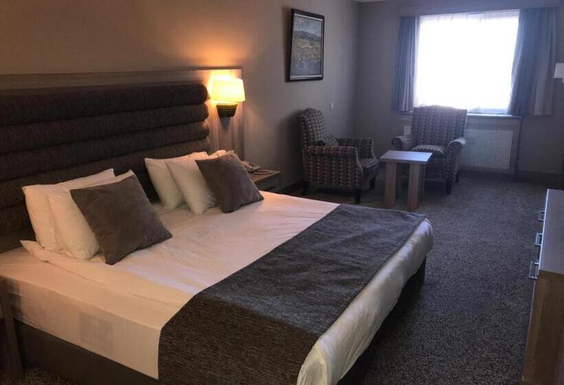 Семейный Номер Совместный Санузел, Grand Yazici Ski Hotel & Spa