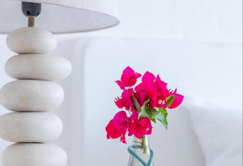 스탠다드 룸 킹사이즈 침대, Villa Santorini