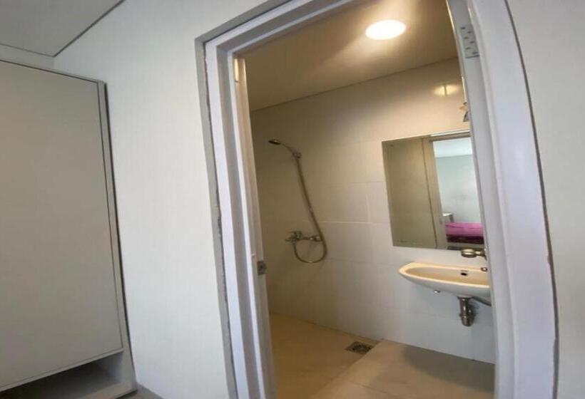 デラックスルーム, Express O 92155 Nia Residence 2