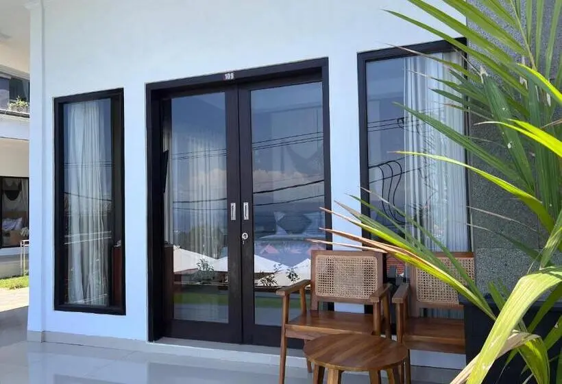 Standard-studio Allasnäkymä, Grand Yuna Hotel Nusa Penida