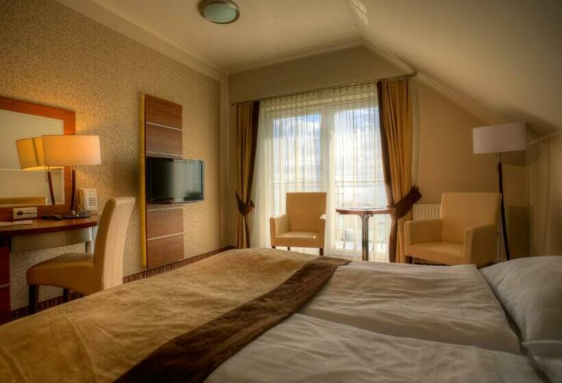 חדר סופריור, 77 Restauracja Spa