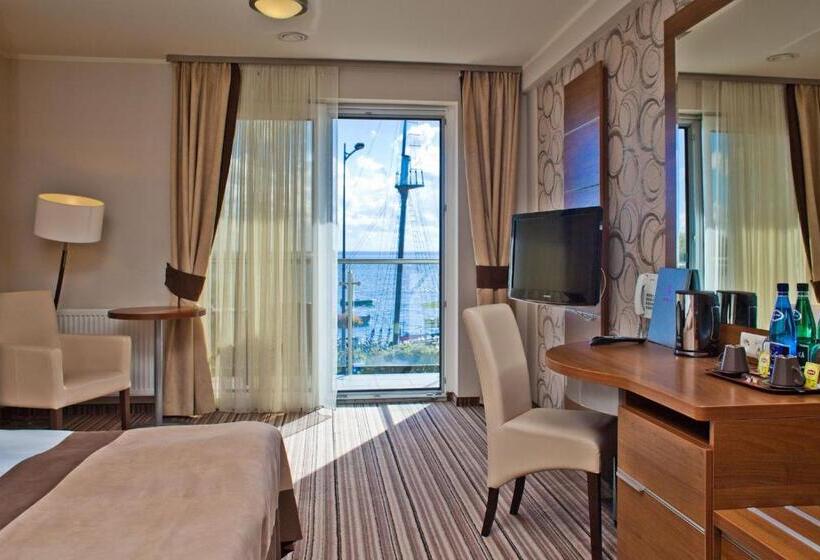 חדר סופריור, 77 Restauracja Spa