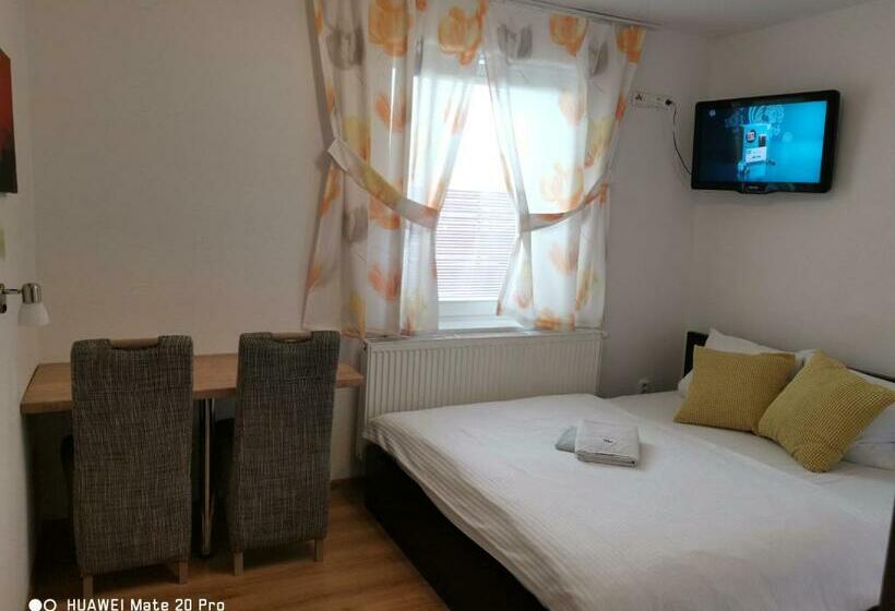 标准工作室, Apartmány Dreams