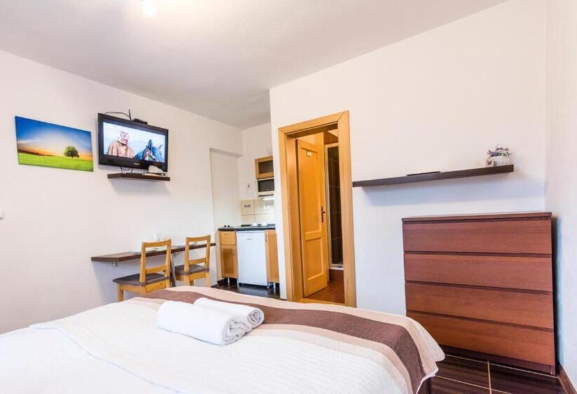 高级工作室, Apartmány Dreams