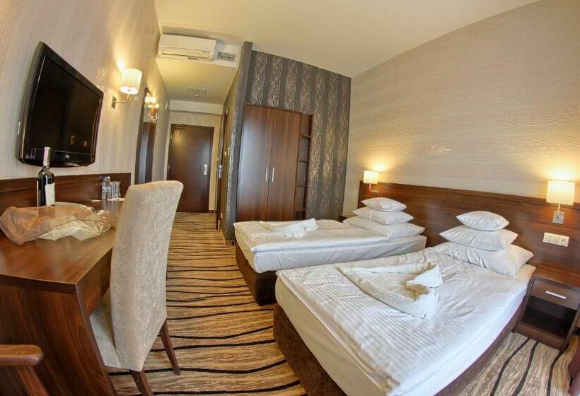 스탠다드 룸, Arkas