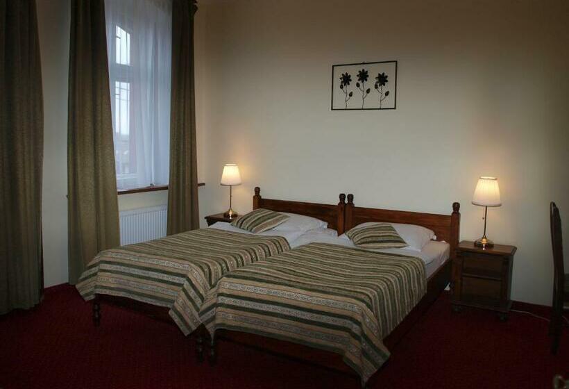 스탠다드 룸, Aslan