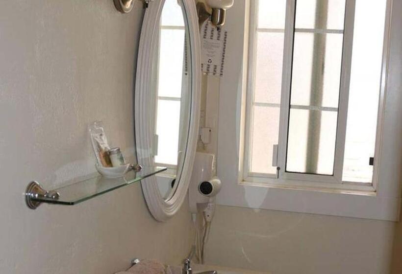 חדר סטנדרט עם מיטת קינג, Back Bay Inn