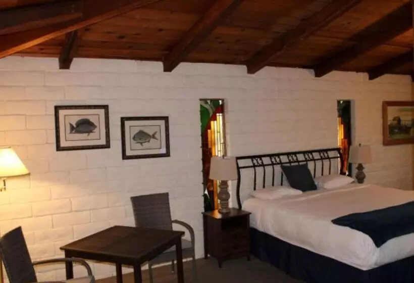 Standard-studio, Back Bay Inn