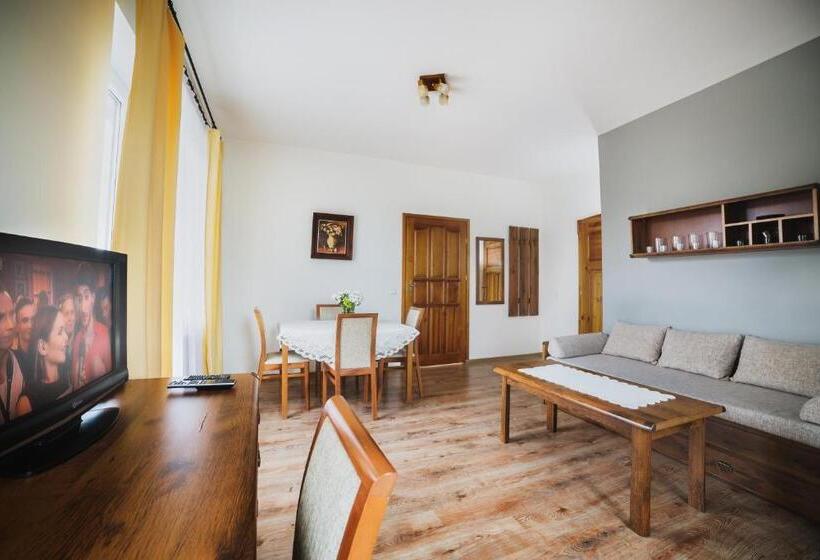 スイート（家族用）, Biała Akacja Resort & Business