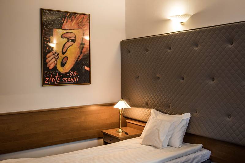 スタンダードルーム, Dwor W Tomaszowicach