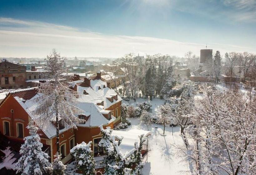 חדר סטנדרט יחיד, Dworek 1885