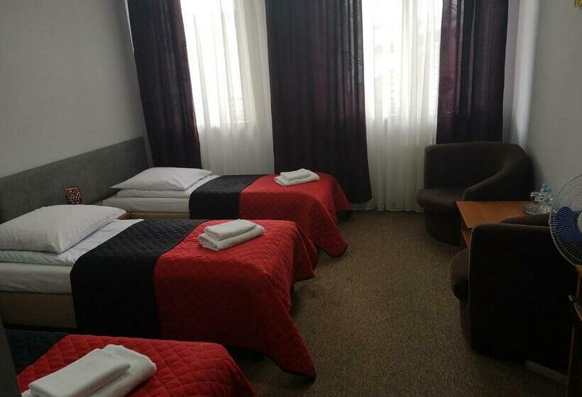 Номер Стандарт Трехместный, Everest