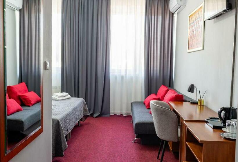 Номер Стандарт, Everest