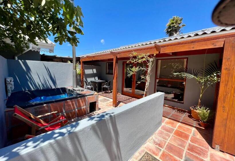 غرفة قياسية, Goblin S Creek