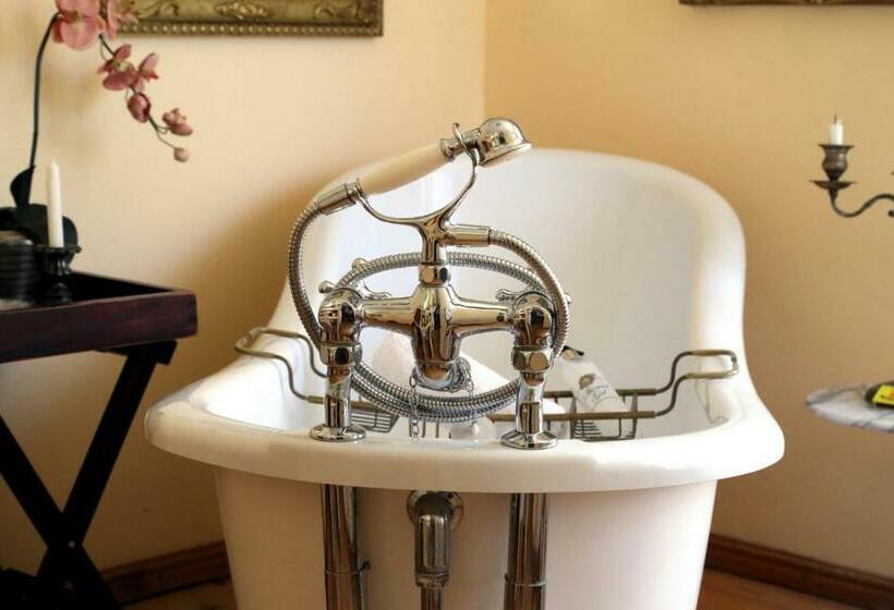 غرفة قياسية, Goblin S Creek