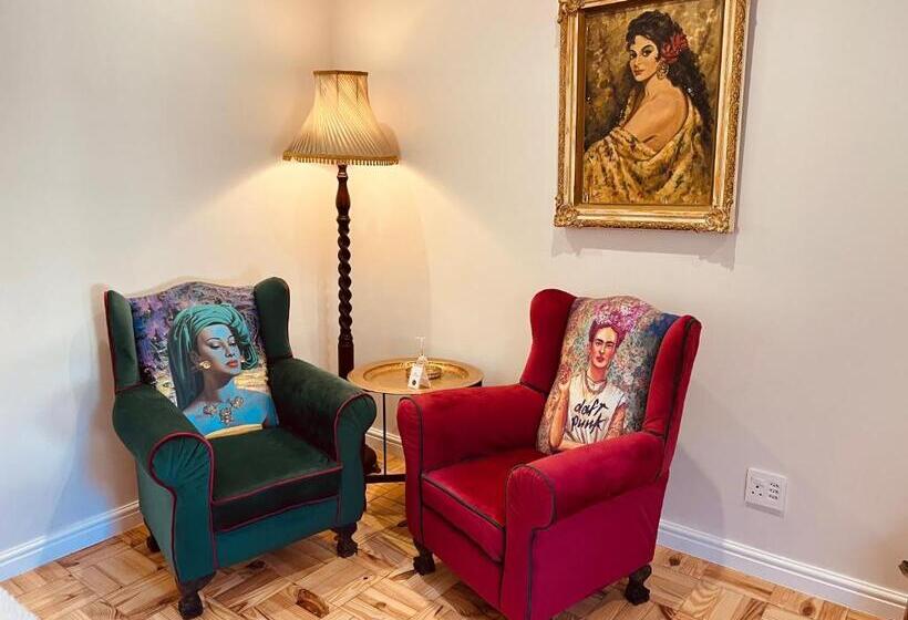 غرفة قياسية, Goblin S Creek