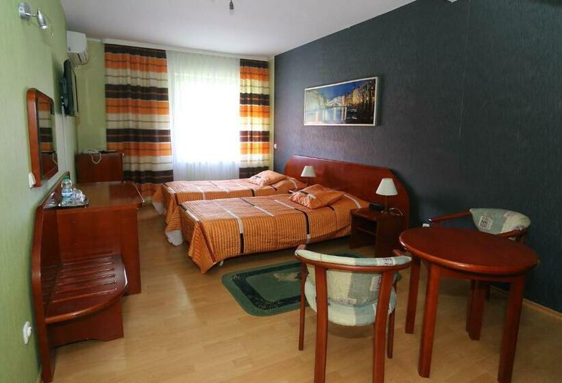 Номер Стандарт, Gregor