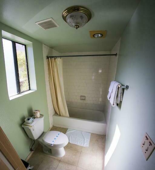 スタンダードルーム, Hollywood La Brea Inn