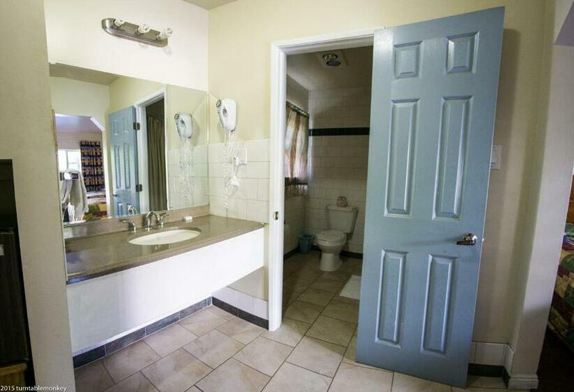 ２ダブルベッドのスタンダードルーム, Hollywood La Brea Inn