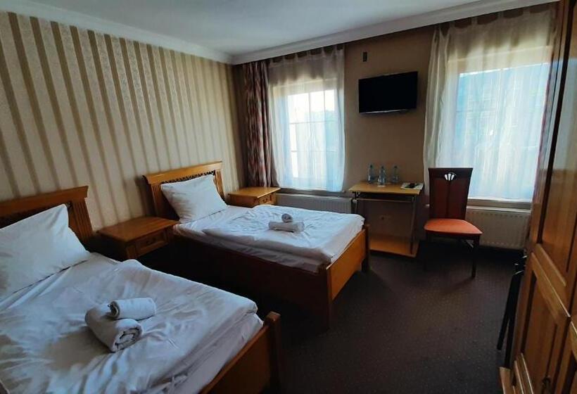 اتاق استاندارد, Janków