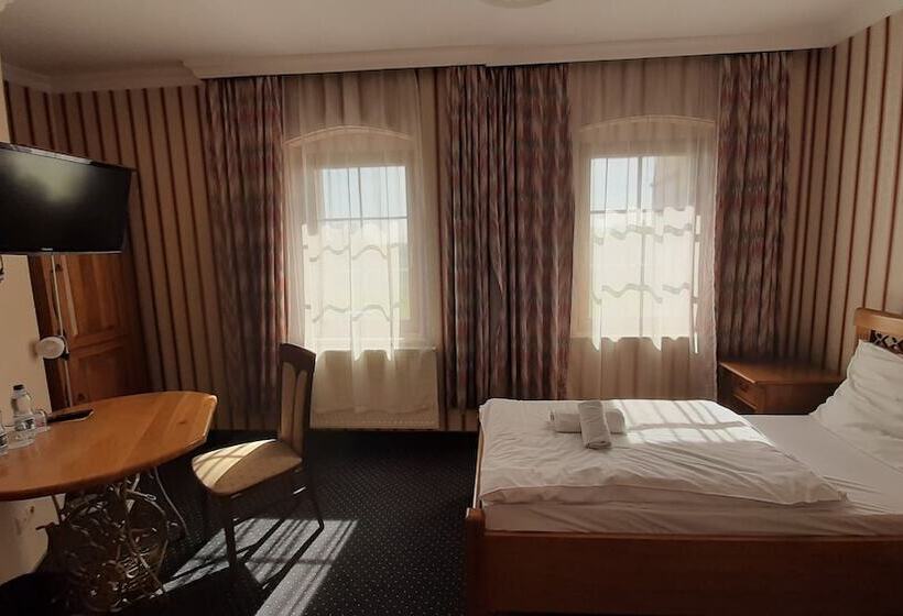 اتاق استاندارد یک نفره, Janków