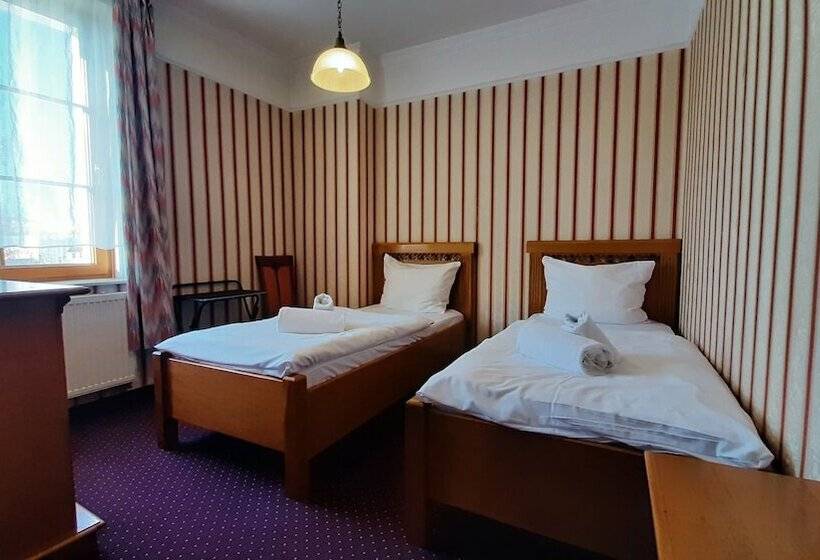 اتاق استاندارد, Janków