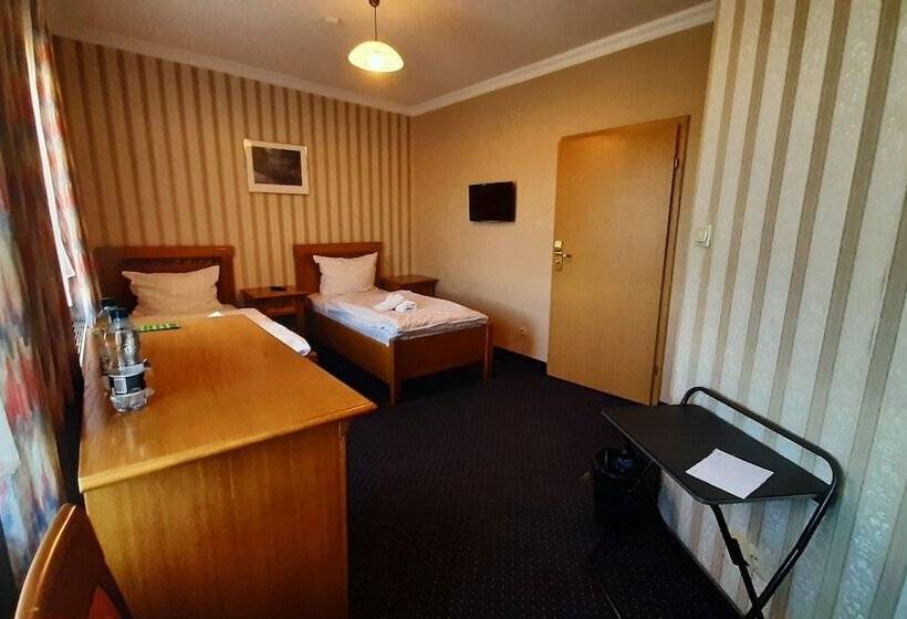 اتاق استاندارد, Janków