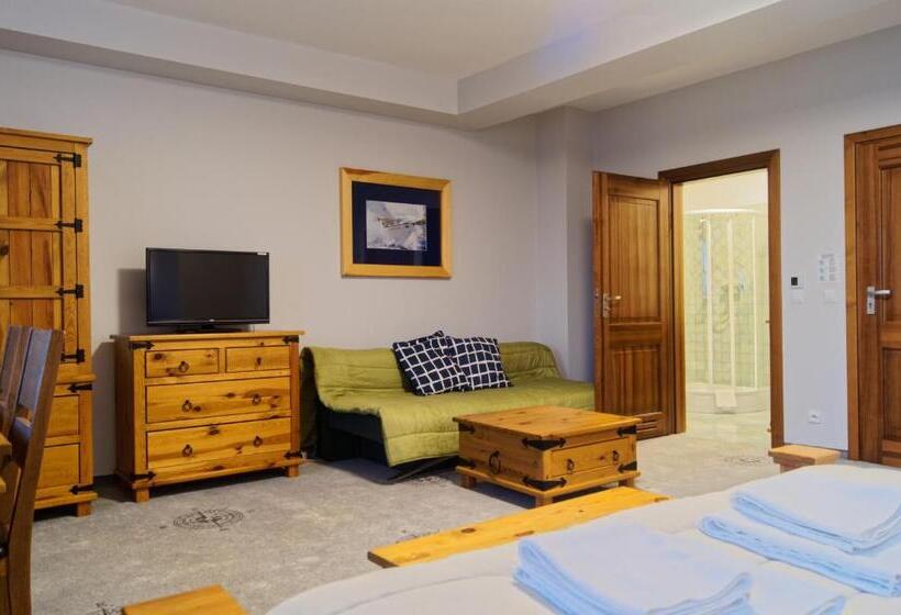 اتاق لوکس, Joseph Conrad Spa & Wellness