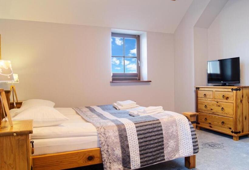 اتاق لوکس, Joseph Conrad Spa & Wellness