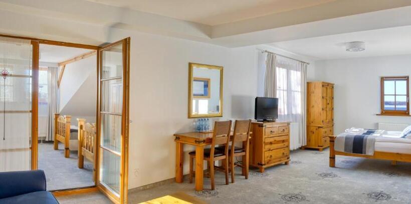 Standard studio with lake view, Joseph Conrad Spa & Wellness