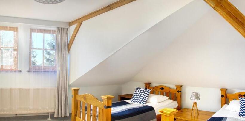 Standard studio with lake view, Joseph Conrad Spa & Wellness