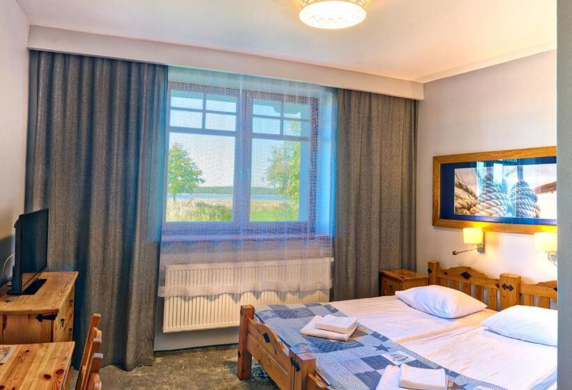 اتاق استاندارد با چشمانداز دریاچه, Joseph Conrad Spa & Wellness