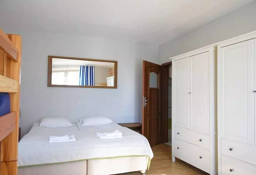 ファミリールーム, Joseph Conrad Spa & Wellness
