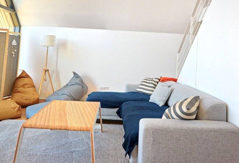 خانه 1 خوابه, Joseph Conrad Spa & Wellness