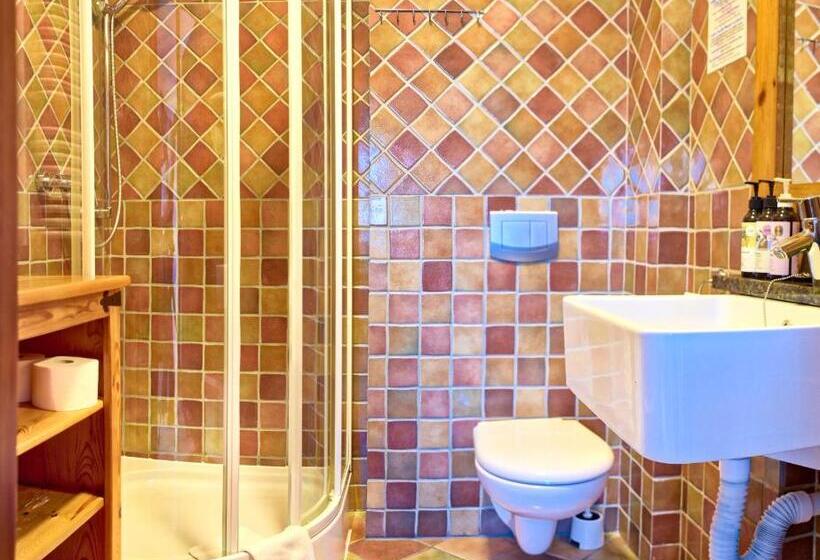 اتاق استاندارد, Joseph Conrad Spa & Wellness